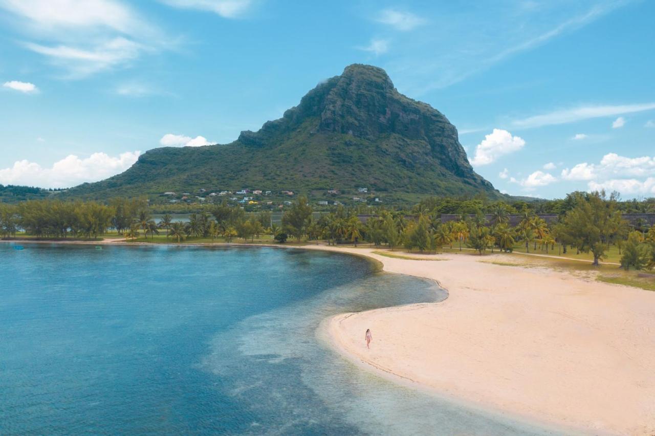 Paradis Beachcomber Golf Resort & Spa Le Morne Esterno foto