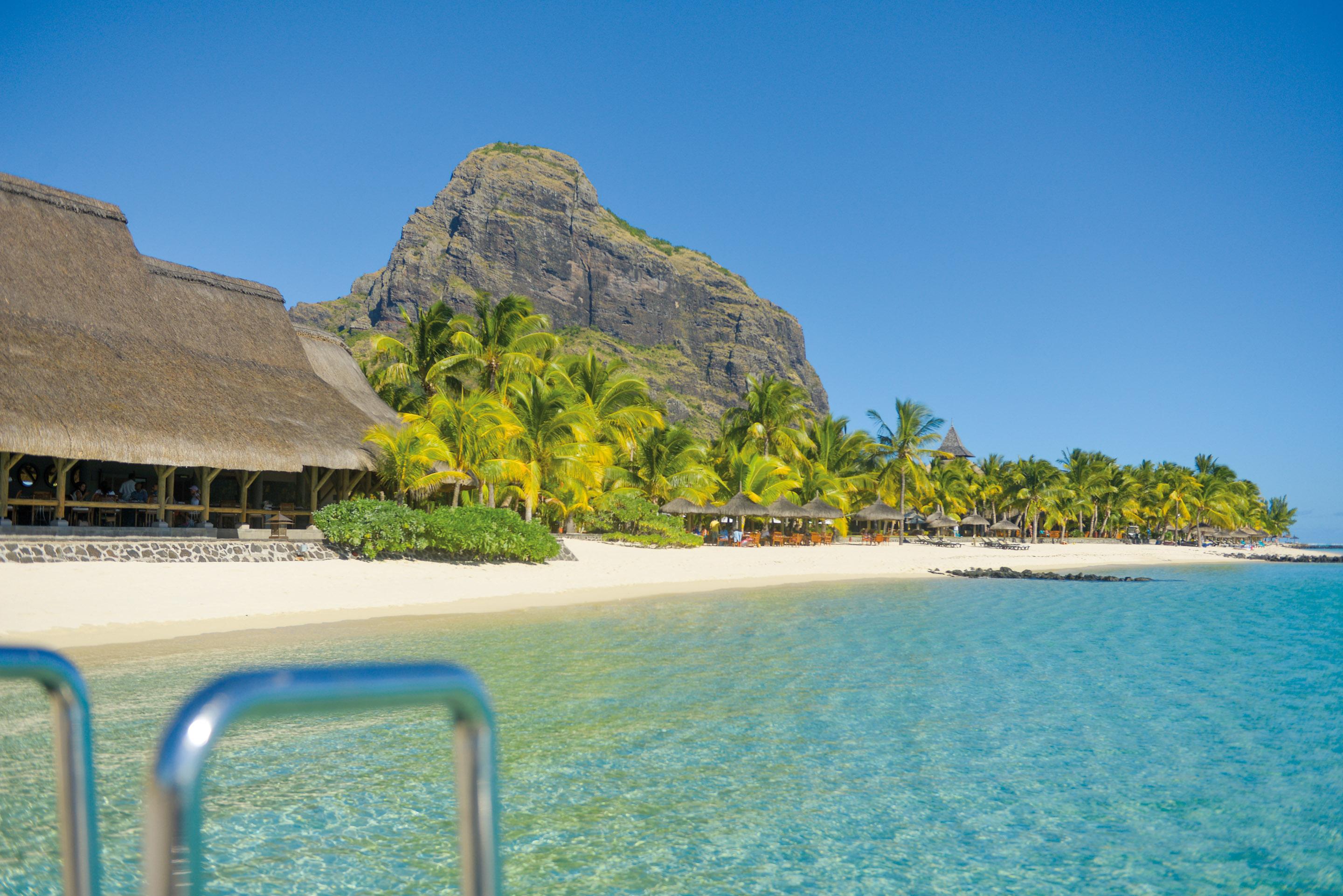 Paradis Beachcomber Golf Resort & Spa Le Morne Esterno foto