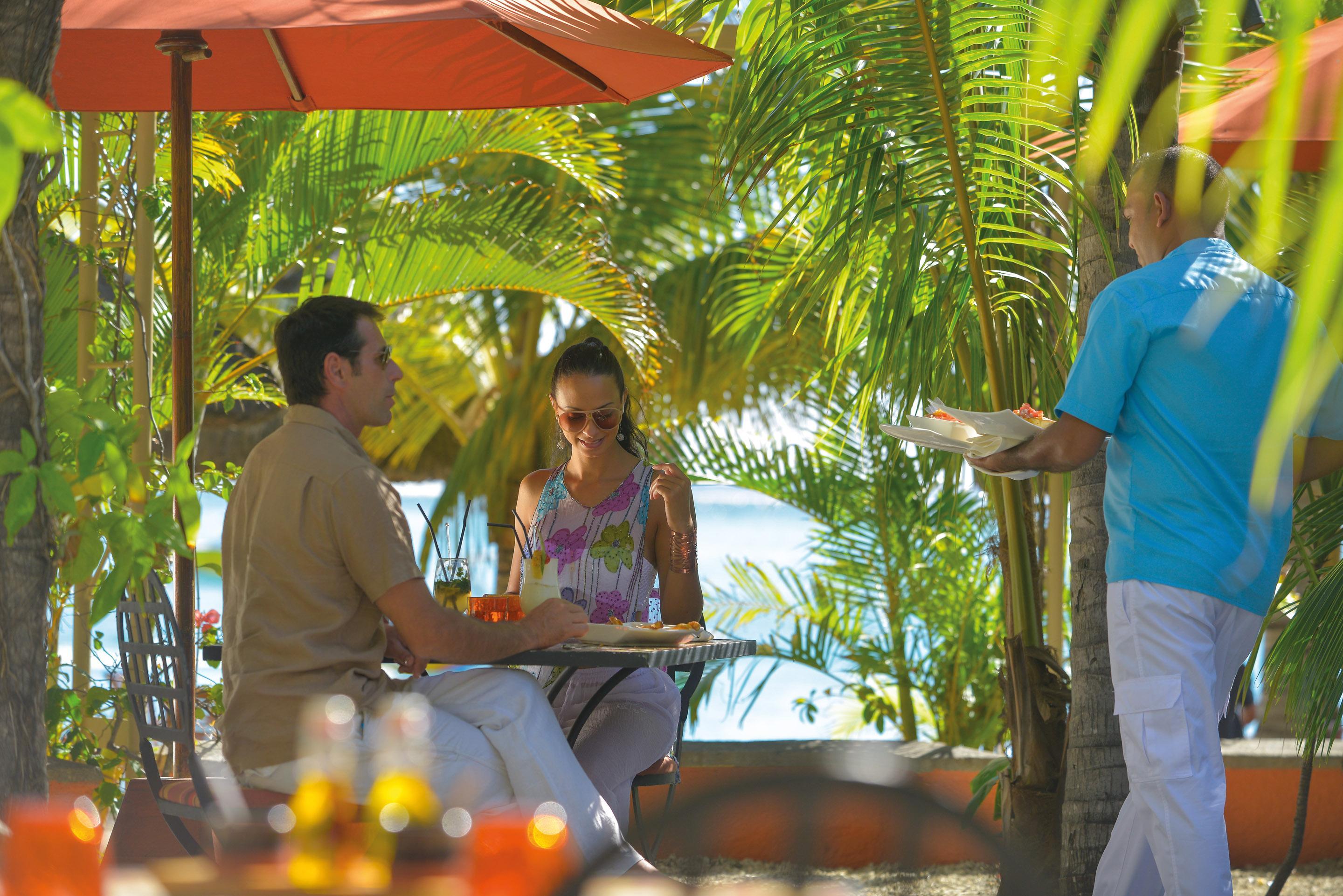 Paradis Beachcomber Golf Resort & Spa Le Morne Esterno foto
