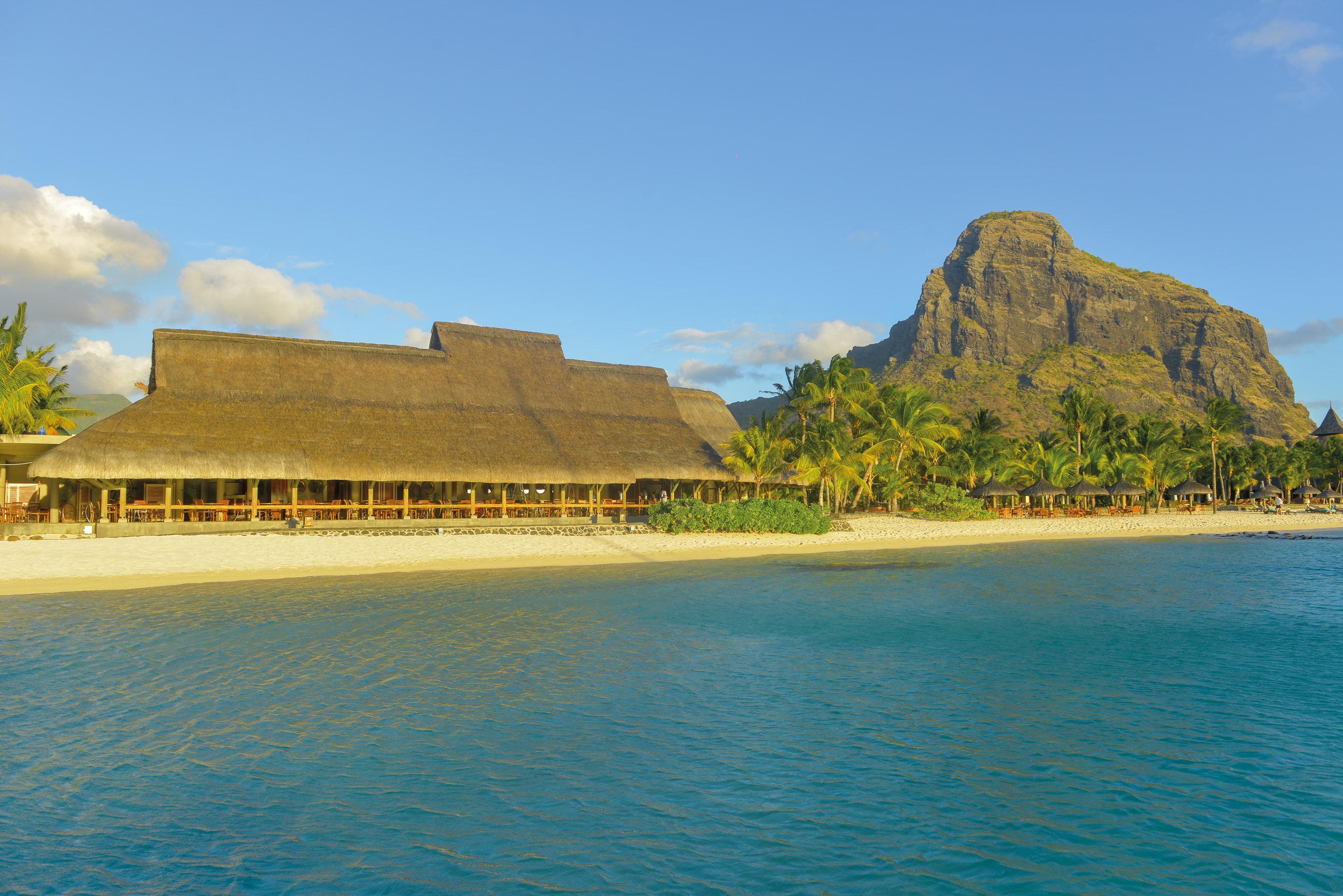 Paradis Beachcomber Golf Resort & Spa Le Morne Esterno foto