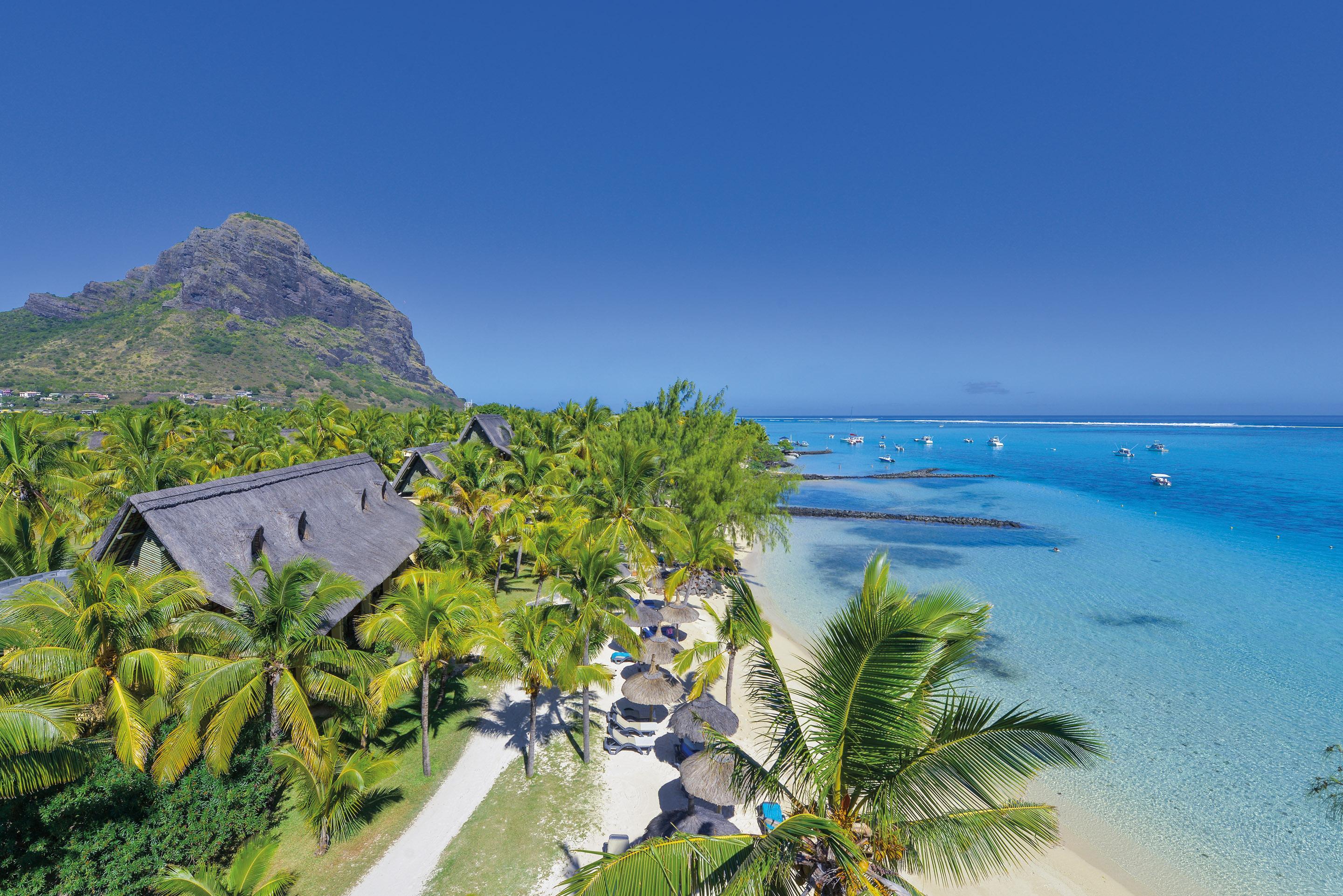 Paradis Beachcomber Golf Resort & Spa Le Morne Esterno foto
