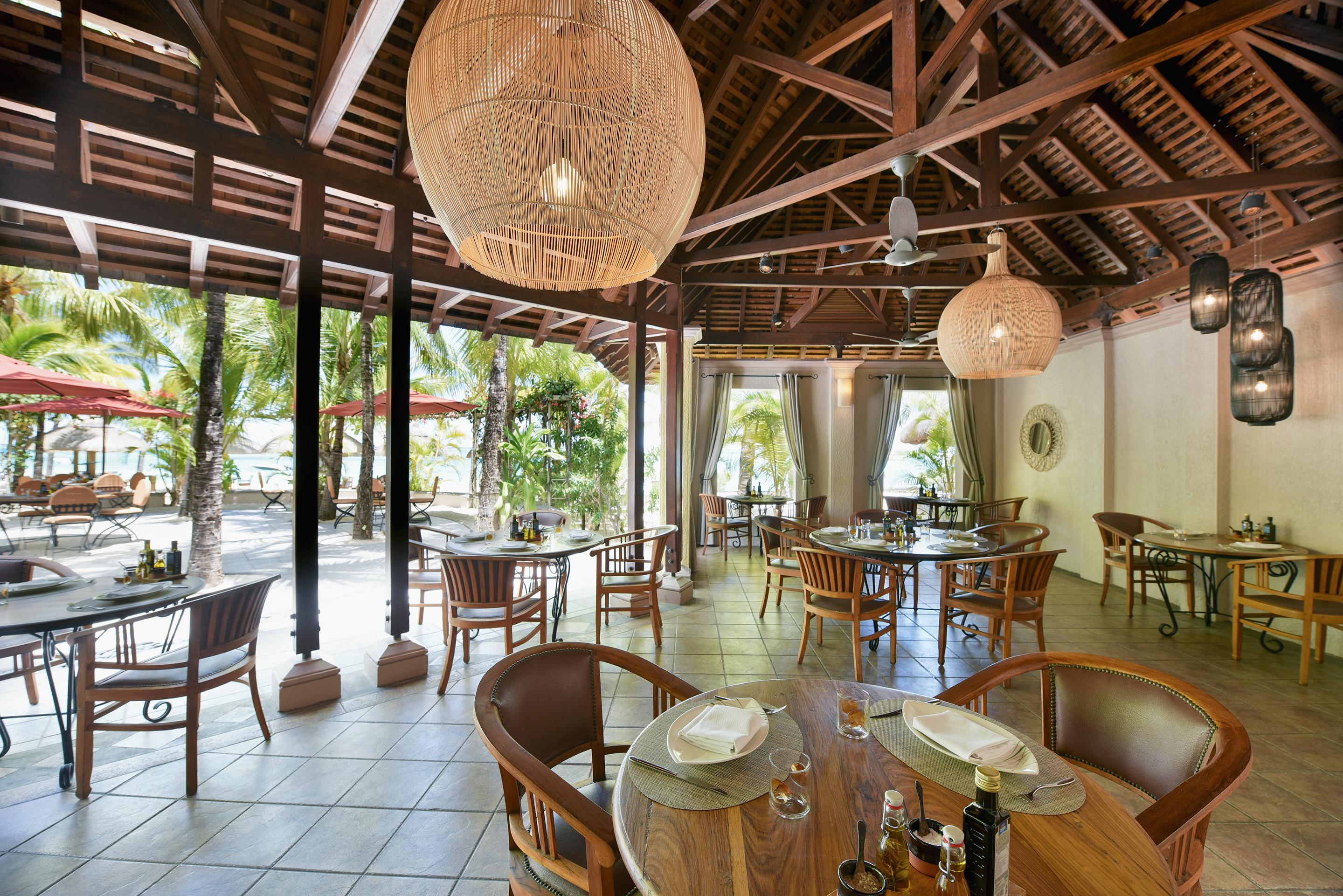 Paradis Beachcomber Golf Resort & Spa Le Morne Esterno foto