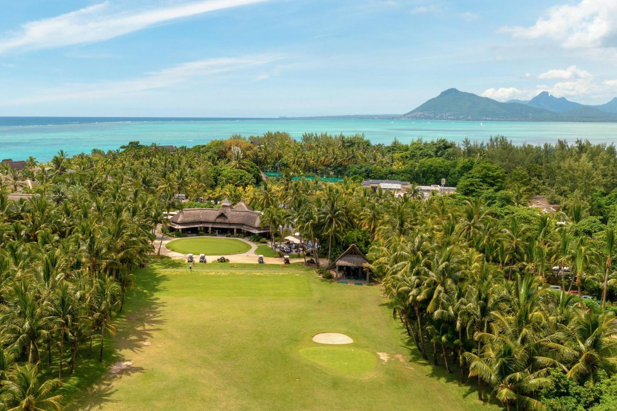 Paradis Beachcomber Golf Resort & Spa Le Morne Esterno foto