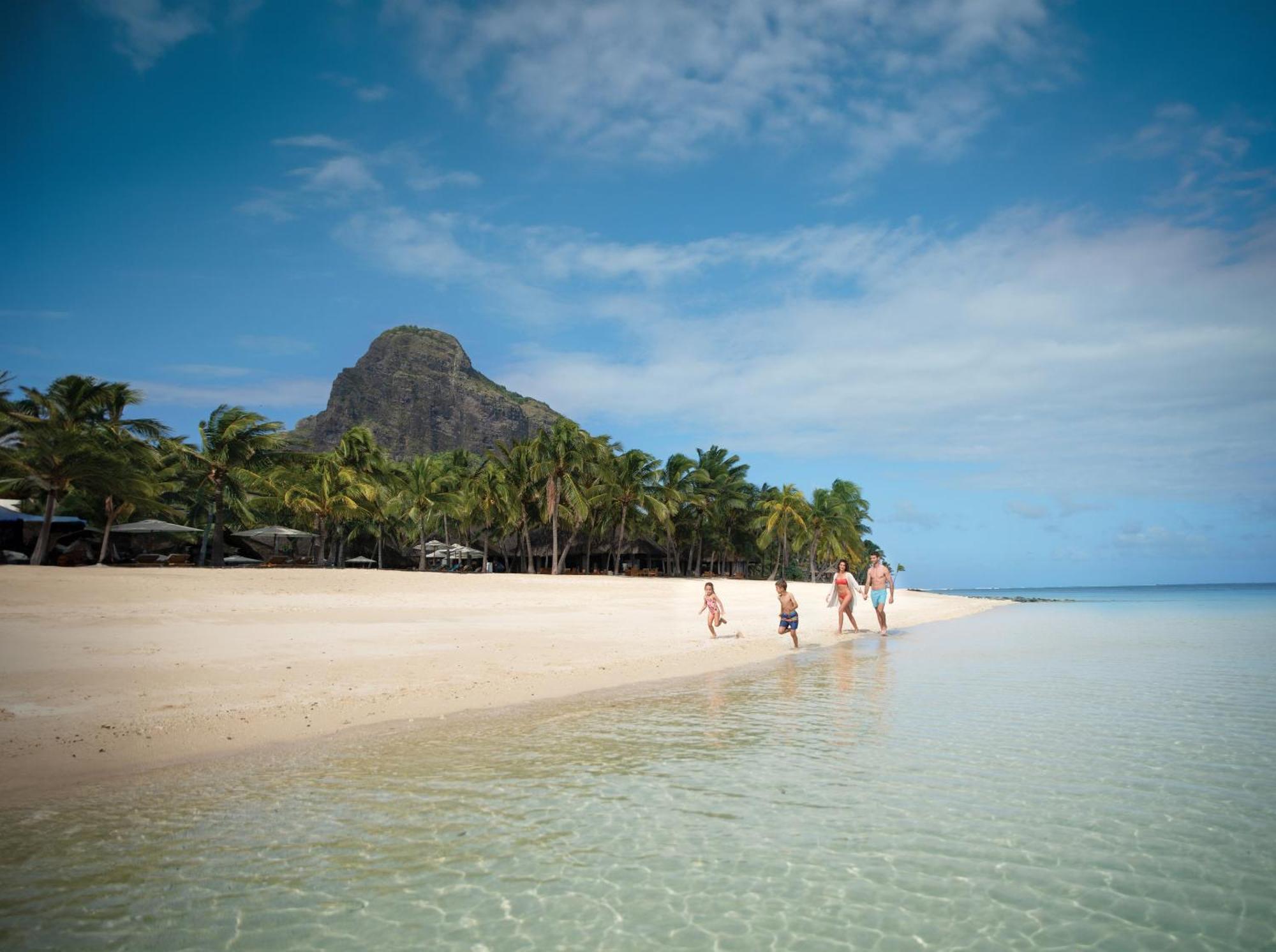 Paradis Beachcomber Golf Resort & Spa Le Morne Esterno foto
